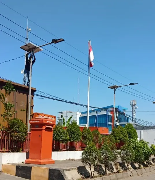 Hemat Biaya Listrik PJU Pemerintah dengan Tiang PJU Oktagonal Krisna Mandiri Utama